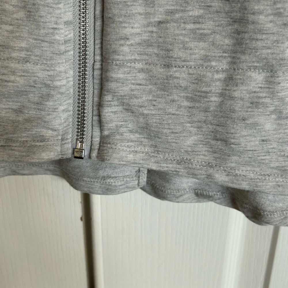 Cable & Gauge gray viscose blend kangaroo pocket hoodie size medium - Picture 4 of 12